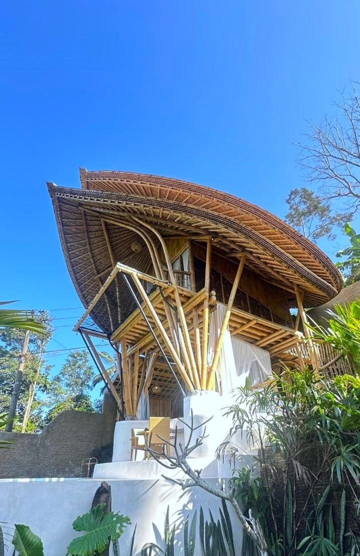 Selat Danaswari Bali Bamboo Houseヴィラ エクステリア 写真